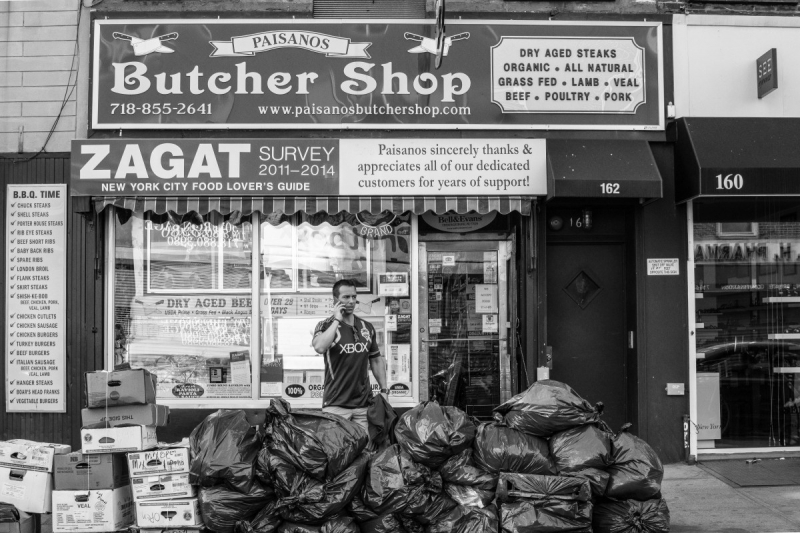 boucherie-MONTFORT SUR ARGENS-min_nyc_newyorkcity_urban_blackandwhite_bw_white_ny_black-364202